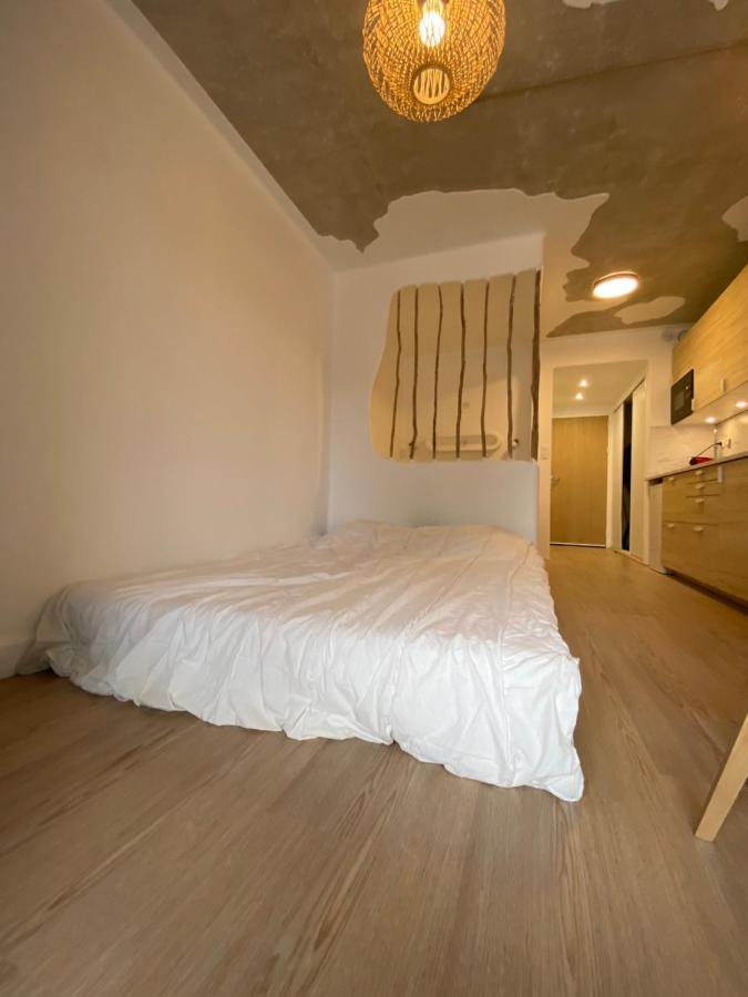Santorini Hyerois Apartamento Hyères Exterior foto